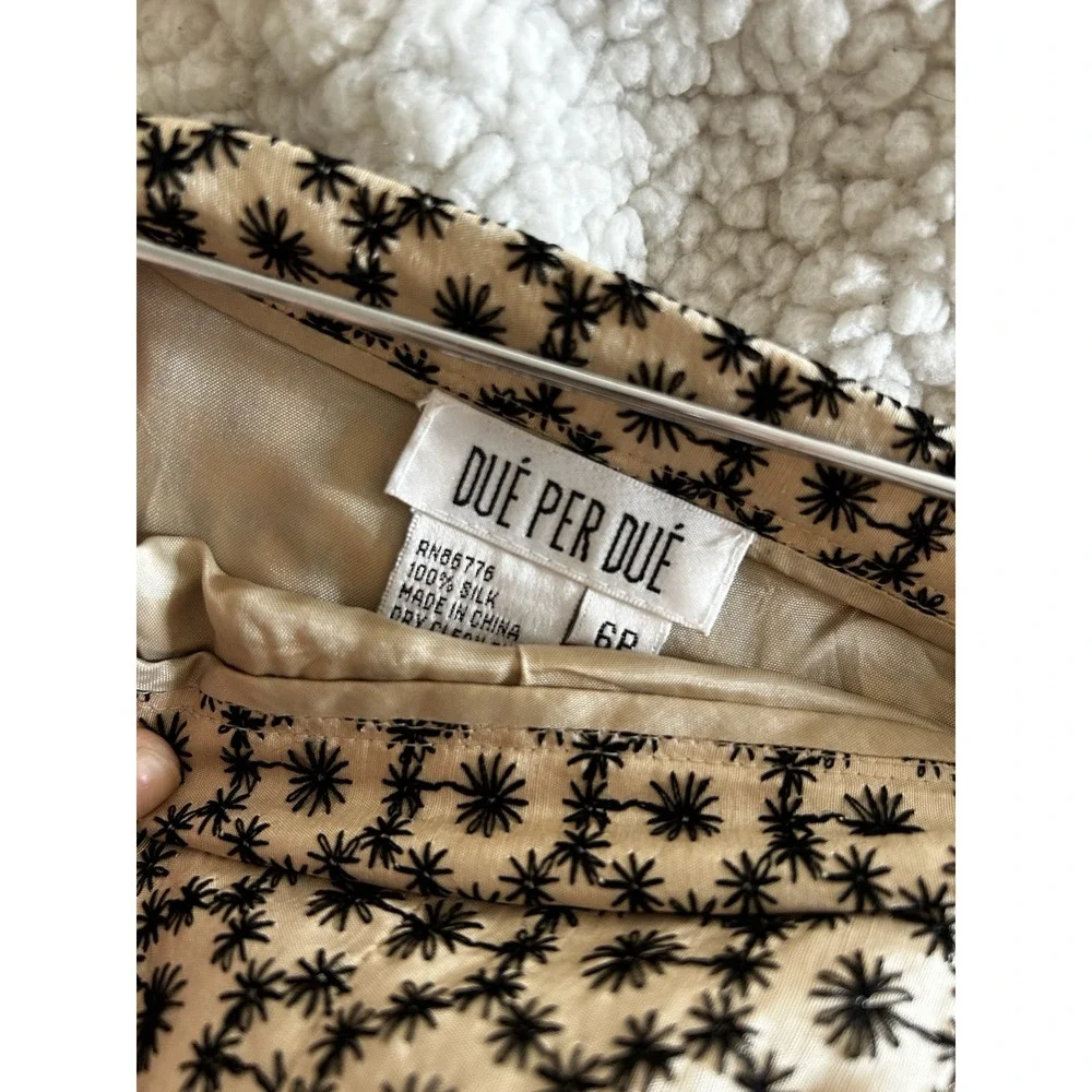 Due Per Due 100% Silk Embroidered Tapered Pants Cream Black Floral Womens‎ 6P